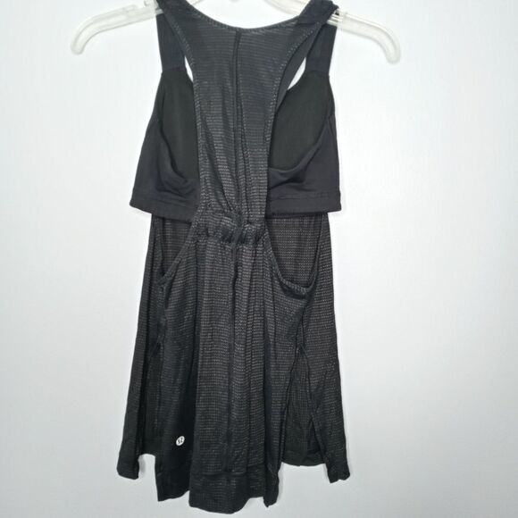 lululemon top with built in bra size 6 - Picture 2 of 9